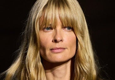 Probé este suero para el cabello y me ayudó a detener la caída del cabello posparto